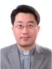 노우재 미카엘 신부
